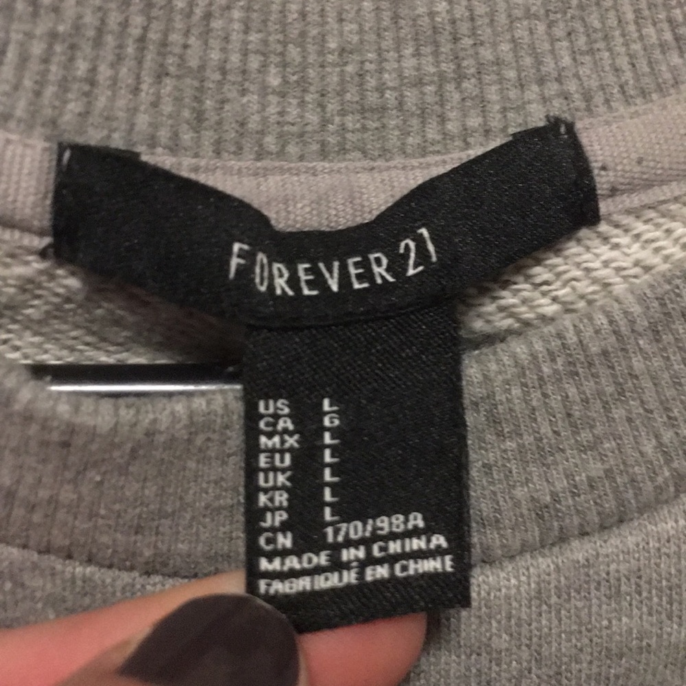 Sweatshirt - Picture 4 of 4